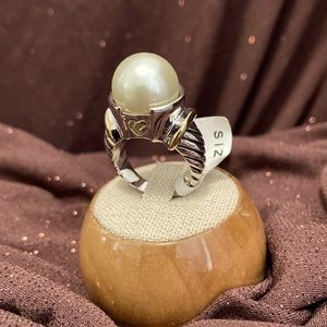 Beautiful Pearl Ring Size 8